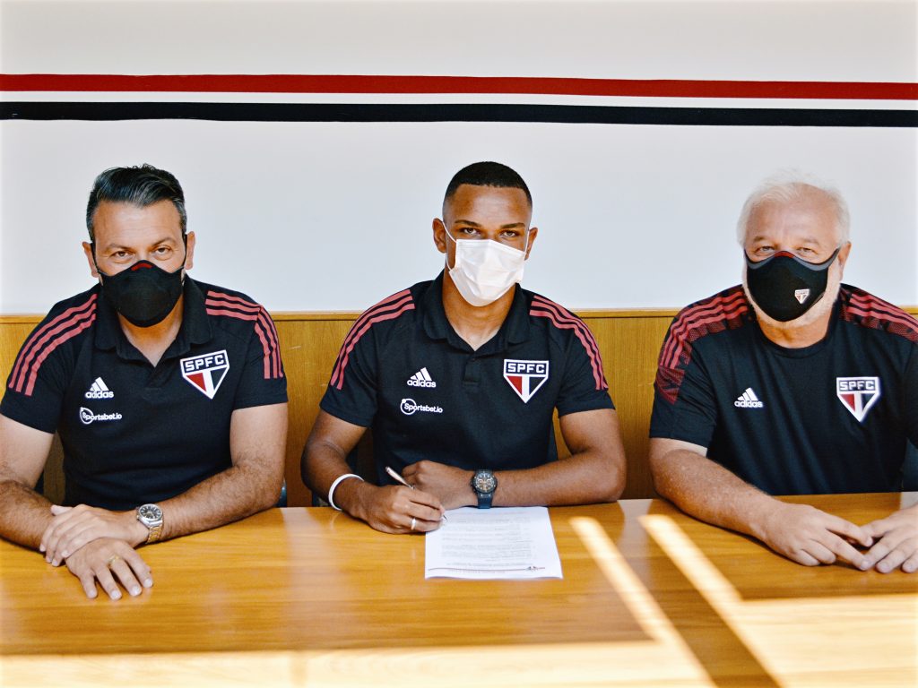 São Paulo acerta a renovação contratual de Juan