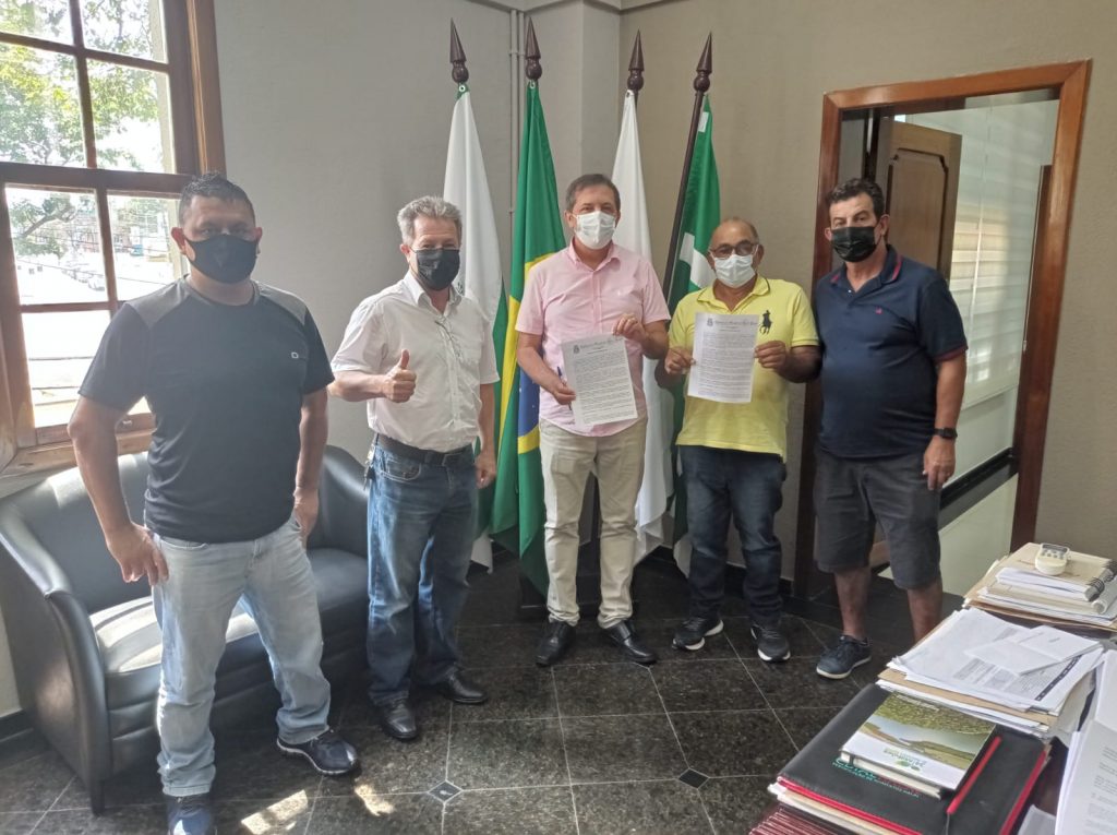 Prefeitura cede área para Associação Recreativa e Esportiva de Atletas Veteranos de Foz do Iguaçu