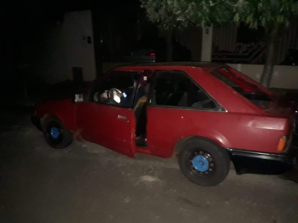 Policiais civis capturam foragido acusado de arremessar drogas para dentro de presídio em Cassilândia