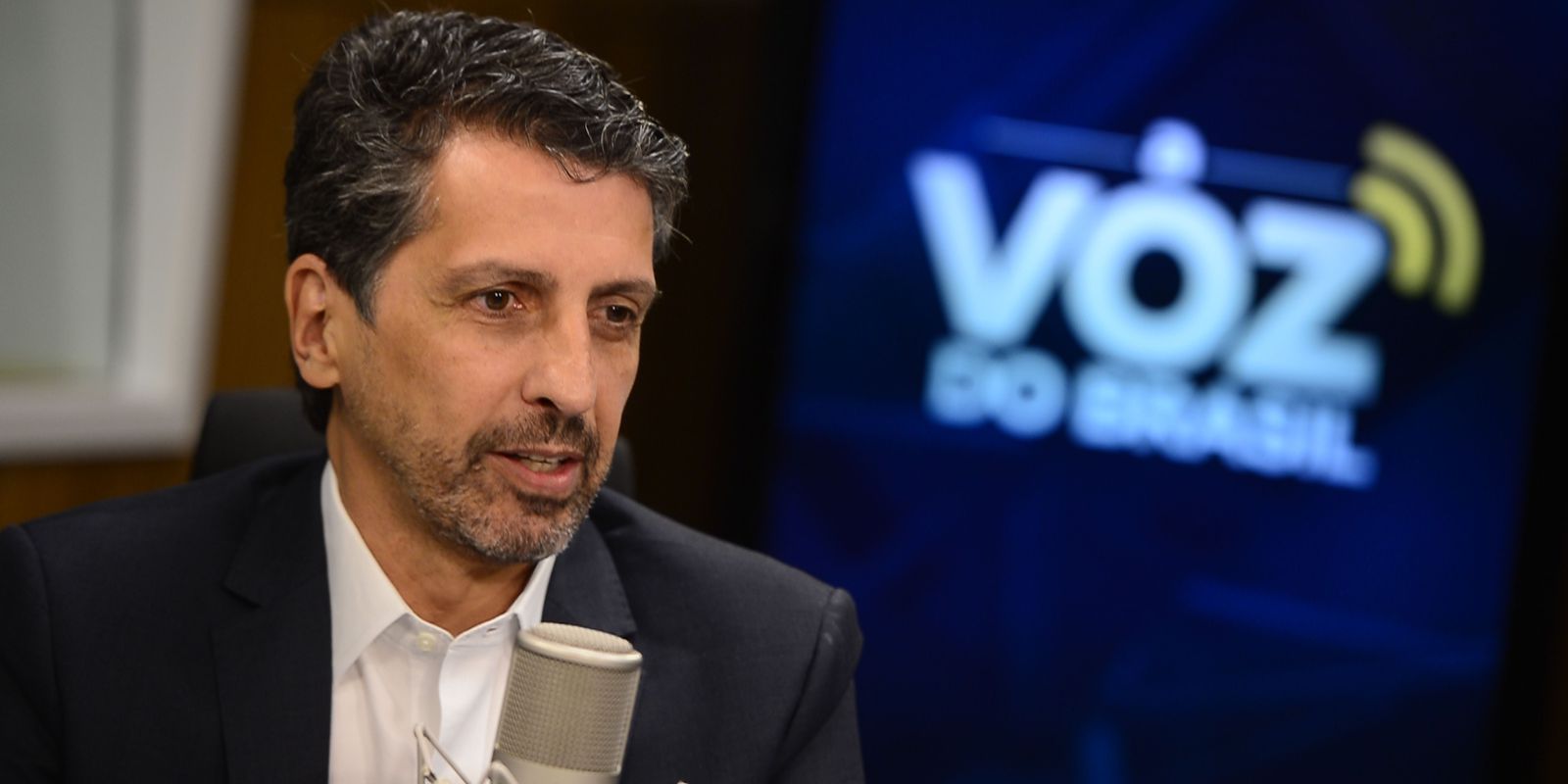 Imagem referente a Consumo consciente começa com responsabilidade em casa, diz ministro