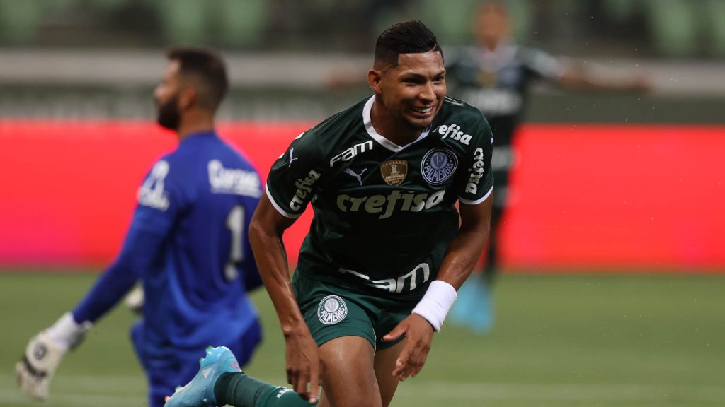 Rony chega ao centésimo jogo pelo Verdão com gol sobre a Ponte Preta