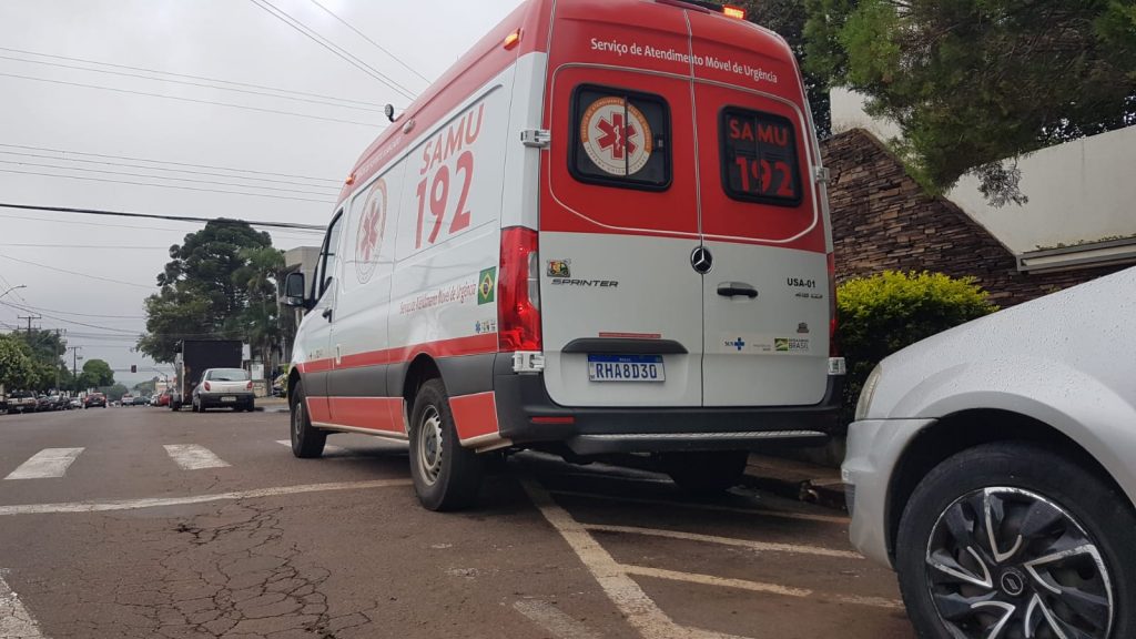 Homem ingere vários comprimidos no Bairro Neva e equipe de socorro é acionada