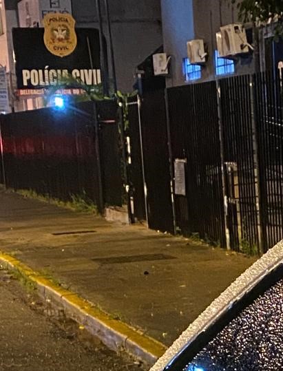 Polícia Civil recupera veículo entregue a criminosos por suspeita de dívida de drogas em Florianópolis