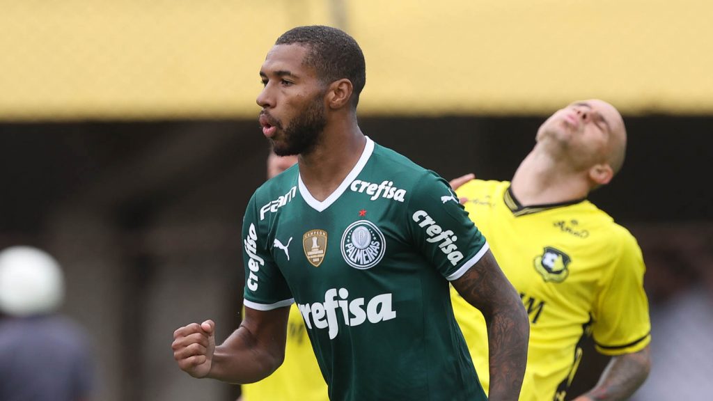 Eleito melhor em campo, Wesley faz gol que mantém Verdão invicto na temporada