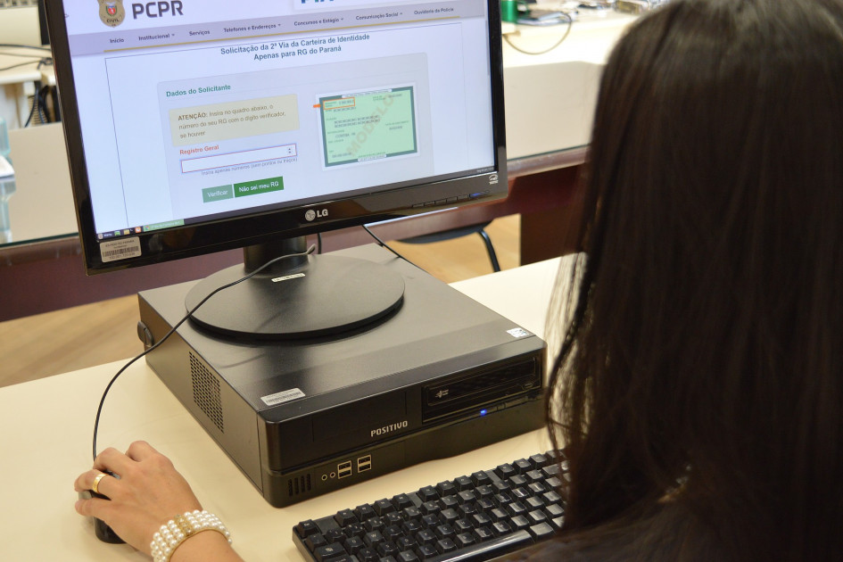 PCPR oferece serviço online de alteração de sobrenome para casados e divorciados no RG