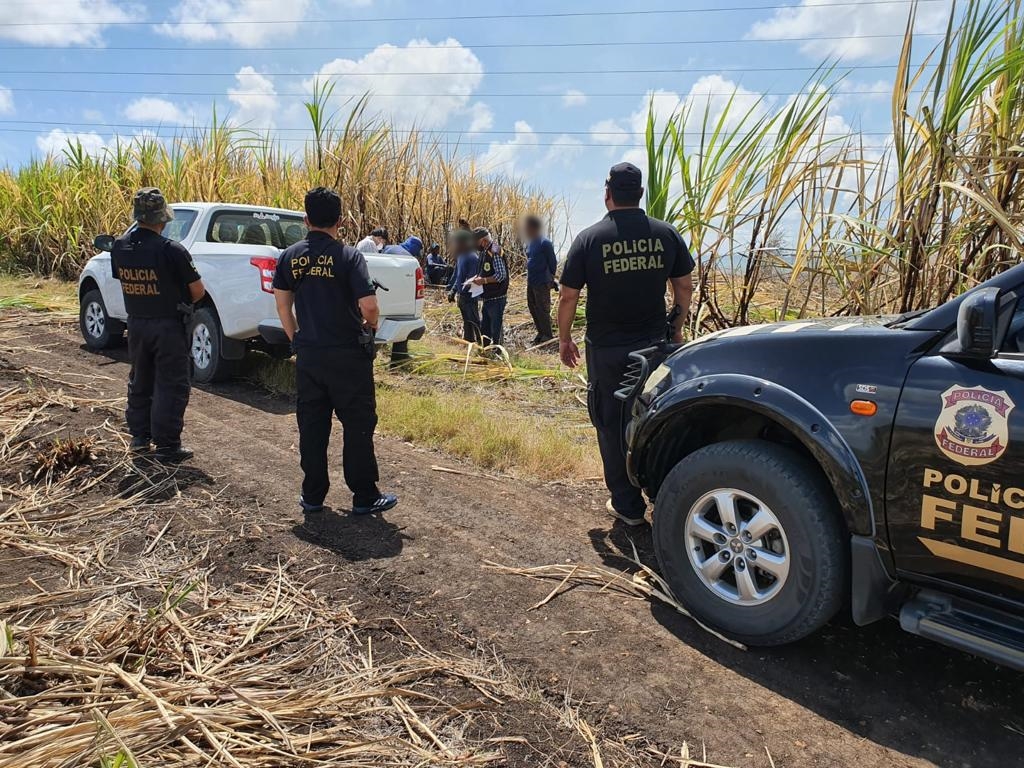 Polícia Federal deflagra operação para combate ao crime de redução a condição análoga à de escravo