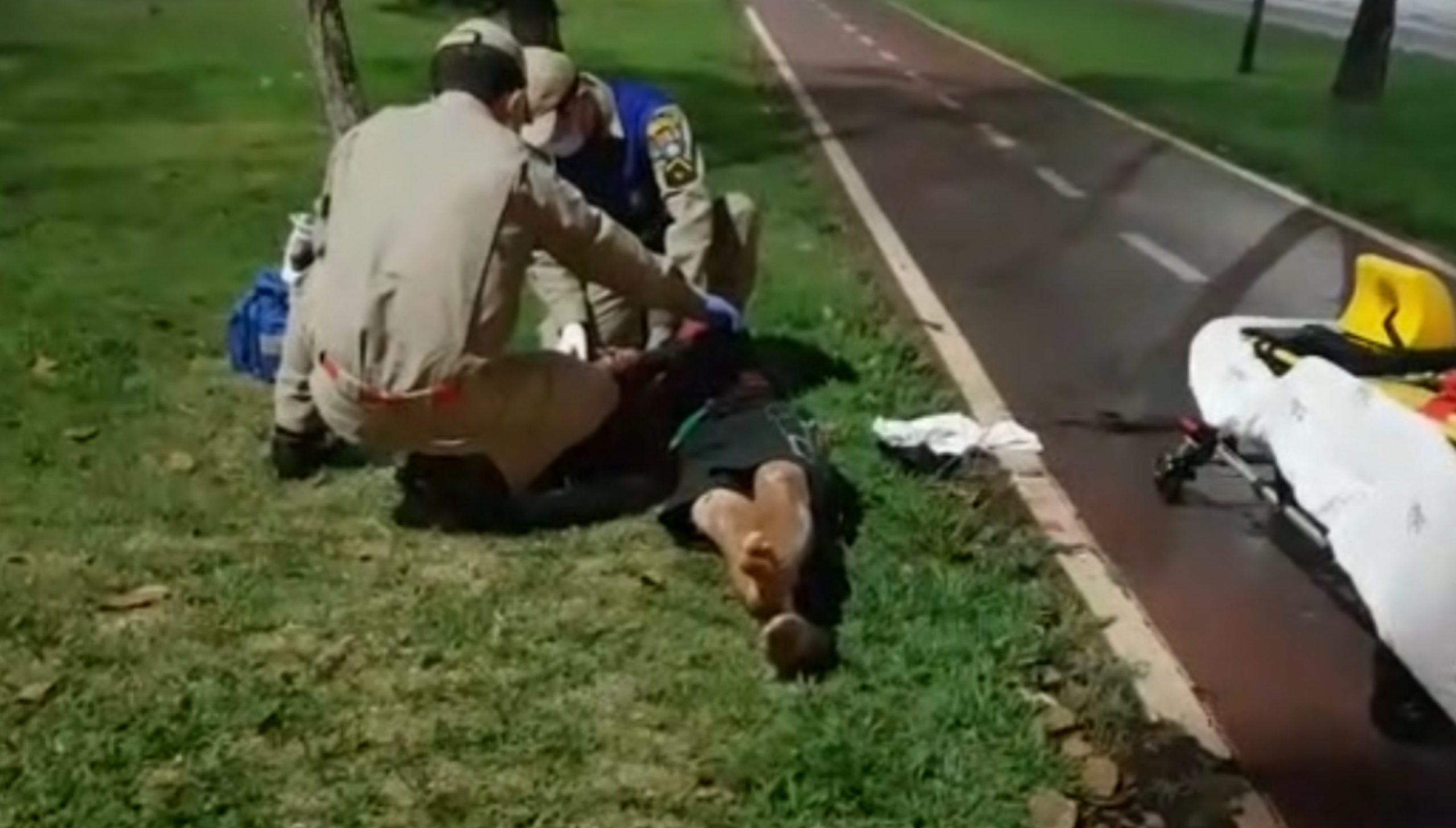 Homem morto a facadas na Av. Brasil tinha passagens por homicídio, furto e tráfico de drogas