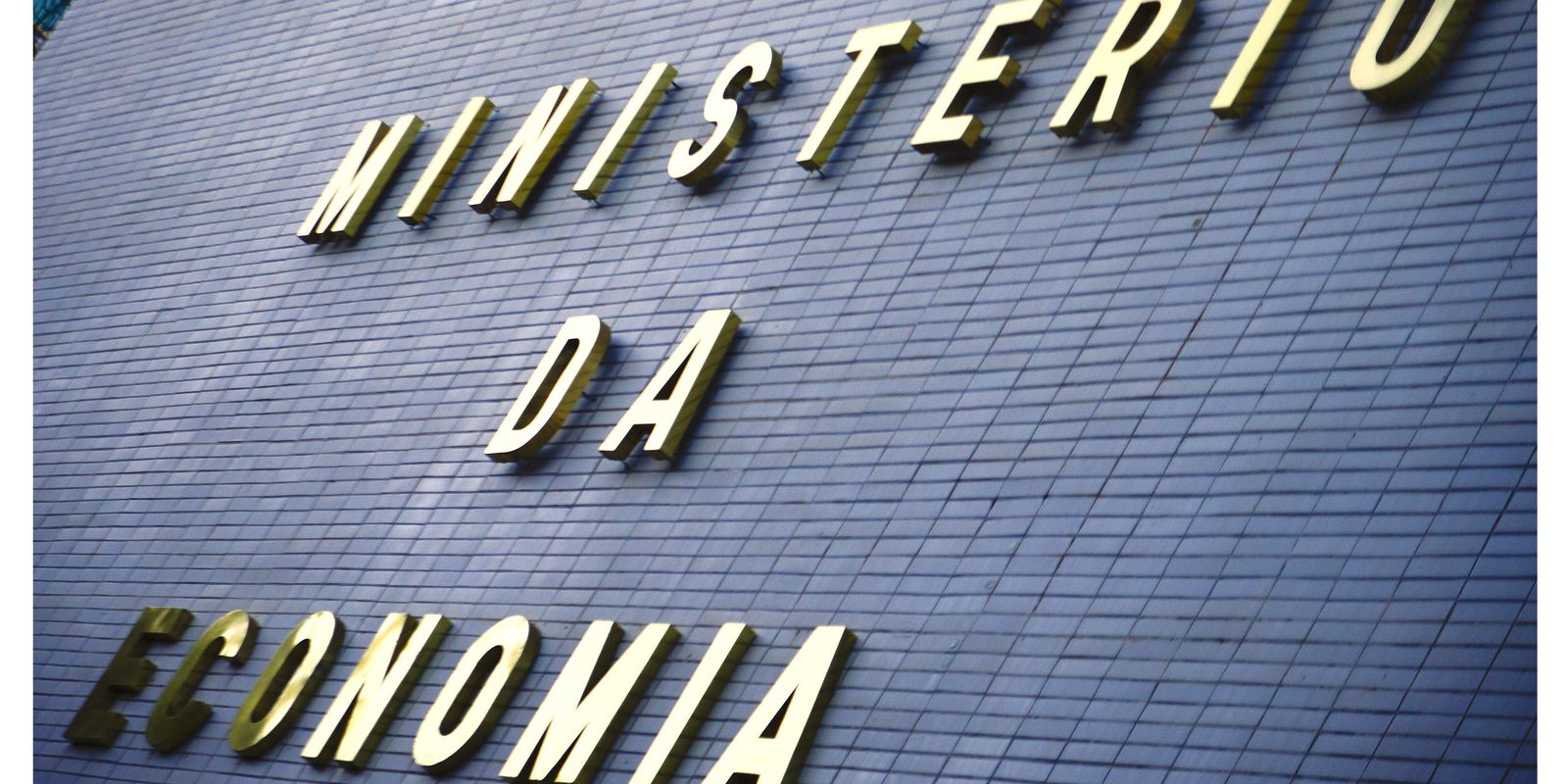 Ministério da Economia anuncia novo secretário de Loterias Imagem referente a Ministério da Economia anuncia novo secretário de Loterias