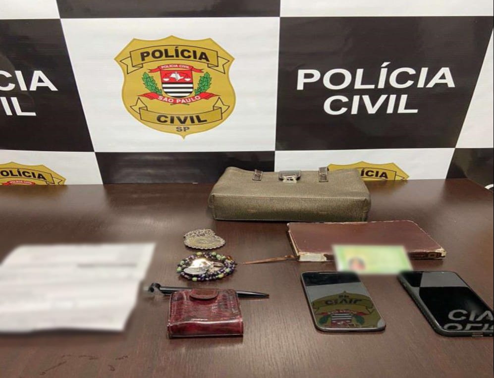 Polícia Civil prende mulher que tentava abrir conta em banco com uso de documento falso