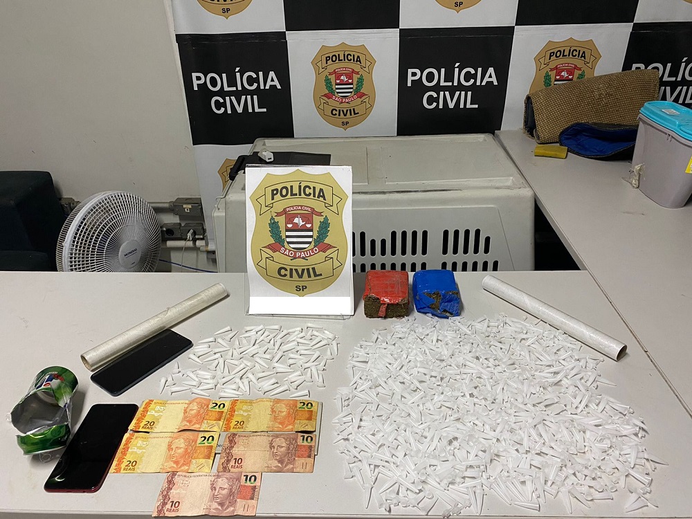 Três pessoas são presas por associação ao tráfico de drogas em Itu
