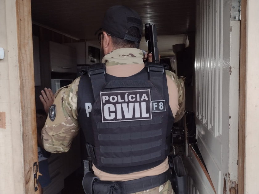 PCPR prende quatro pessoas envolvidas em homicídios ocorridos em Curitiba