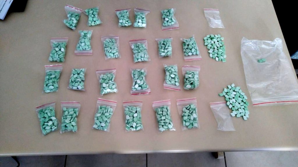 Polícia Civil apreende 1,2 mil comprimidos de ecstasy e realiza prisão em São José