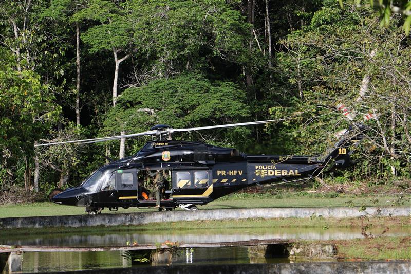 Polícia Federal recebe policiais estrangeiros em curso de fiscalização de madeira legal