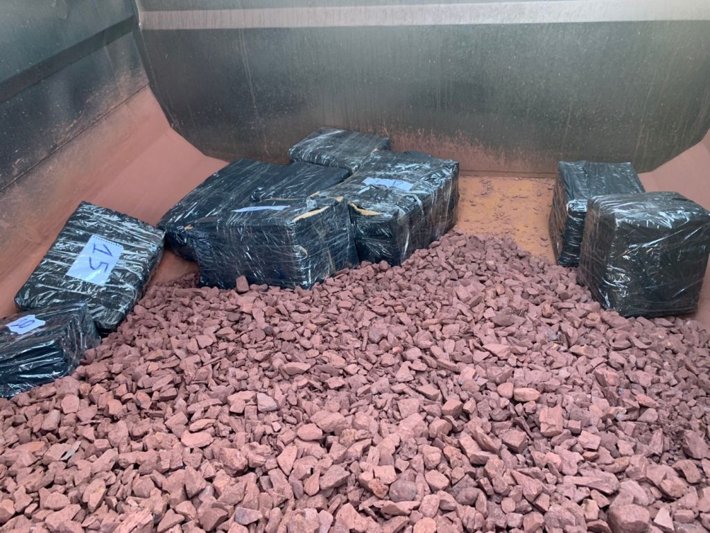 PF apreende 153 kg de pasta base de cocaína