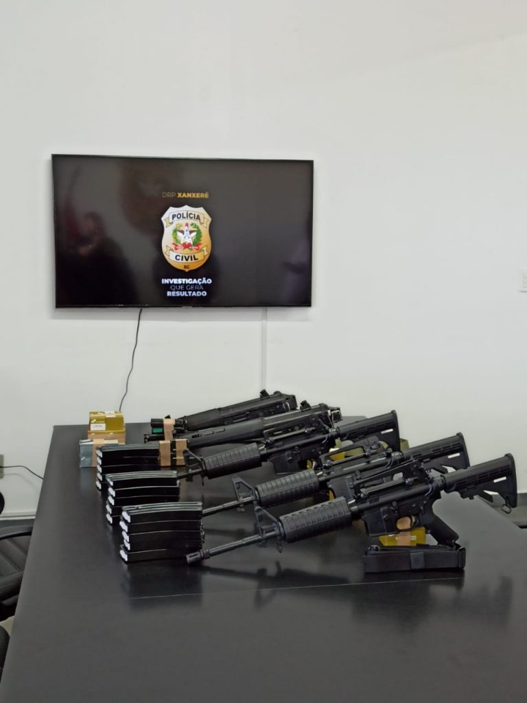 Polícia Civil entrega armamento obtido para a região de Xanxerê