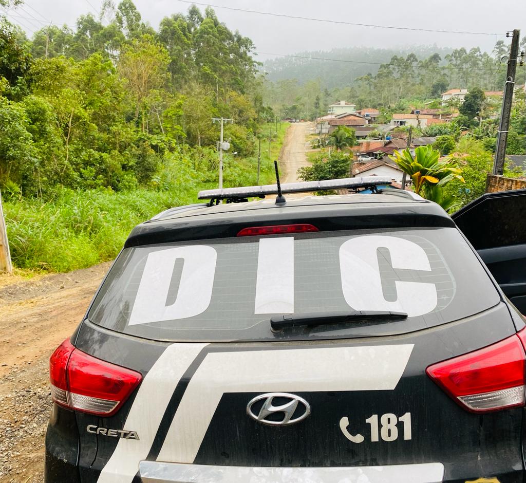 Polícia Civil esclarece roubos a residências e efetuas prisões em Joinville