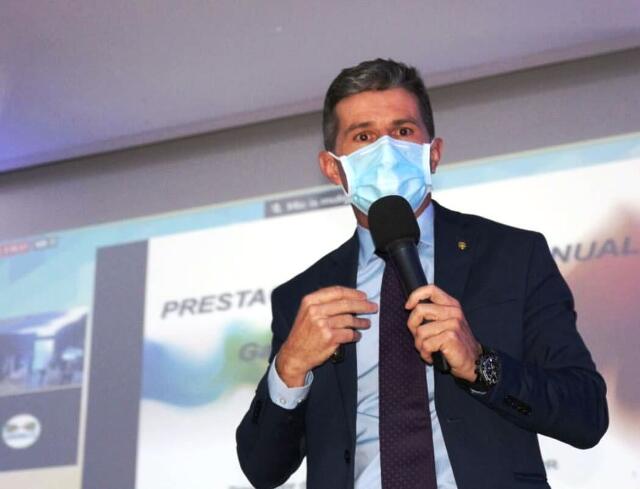 Procurador do MPC-PR participa de debate sobre a educação, em Cascavel