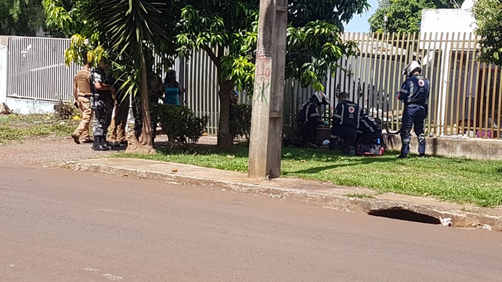 Equipes do Samu e da Polícia Militar foram acionadas para atender jovem em surto