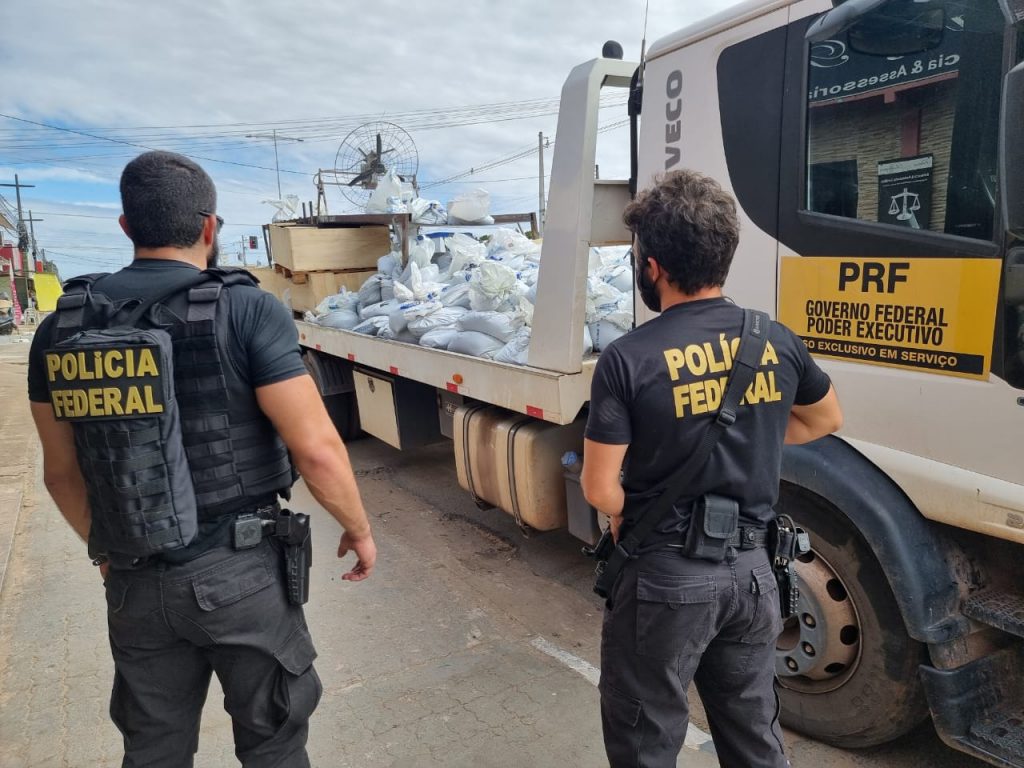PF encerra atividade de uma indústria ilegal de processamento de minérios