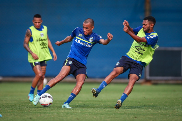 Dinâmica de agilidade marca último treino do Grêmio antes de enfrentar o Juventude pelo Gauchão 2022