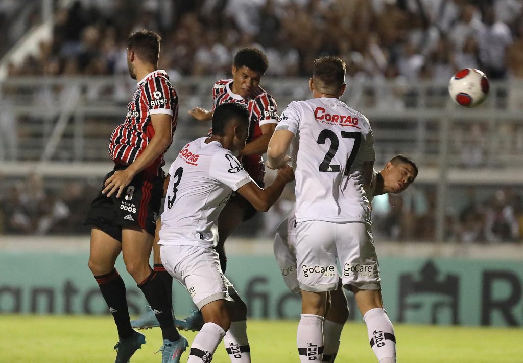 Sara destaca persistência do São Paulo para vencer a Ponte Preta