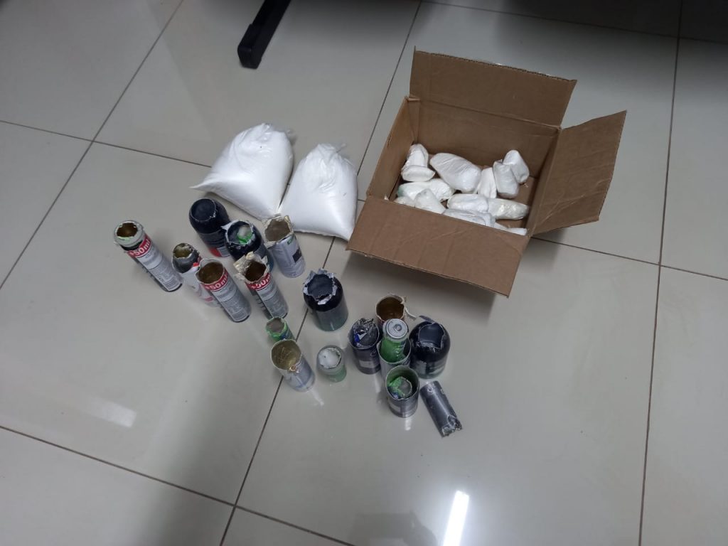 Polícias Civil e Rodoviária Federal apreendem 3,7 Kg de cocaína em Anastácio