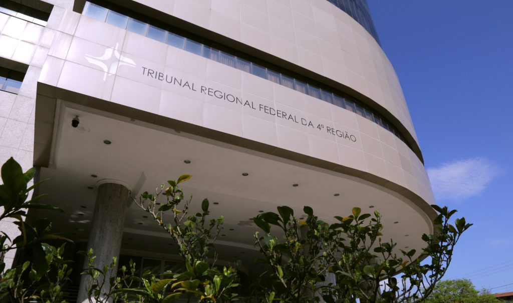 TRF4 e Estado de Santa Catarina definem fluxo para cumprir ações judiciais de medicamentos
