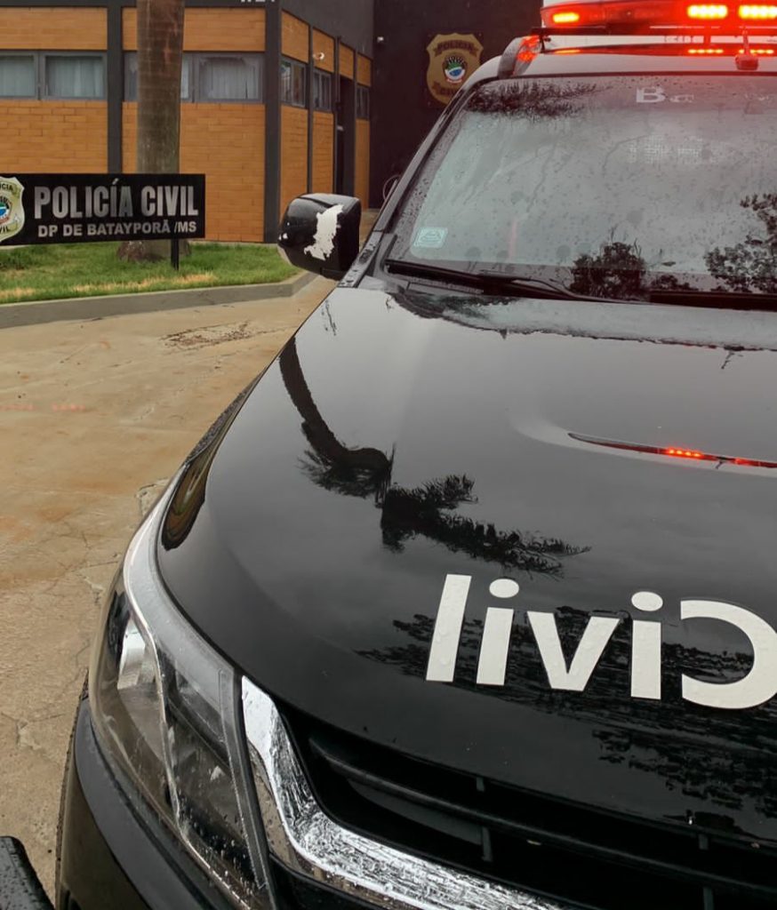 Policiais civis prendem suspeito de furto e recuperaram objetos levados
