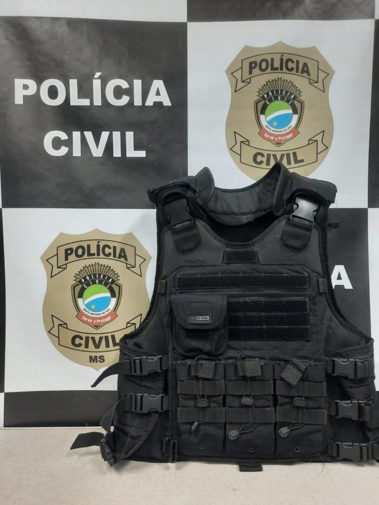 Polícia civil recupera colete balístico furtado da casa de policial federal em Naviraí