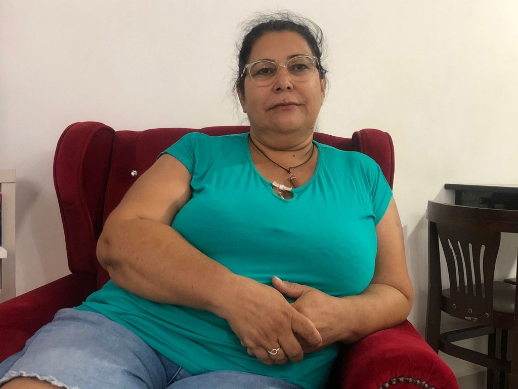 “Ele é italiano e fala que as leis do Brasil não se aplicam a ele” diz moradora de residencial reclamando do síndico