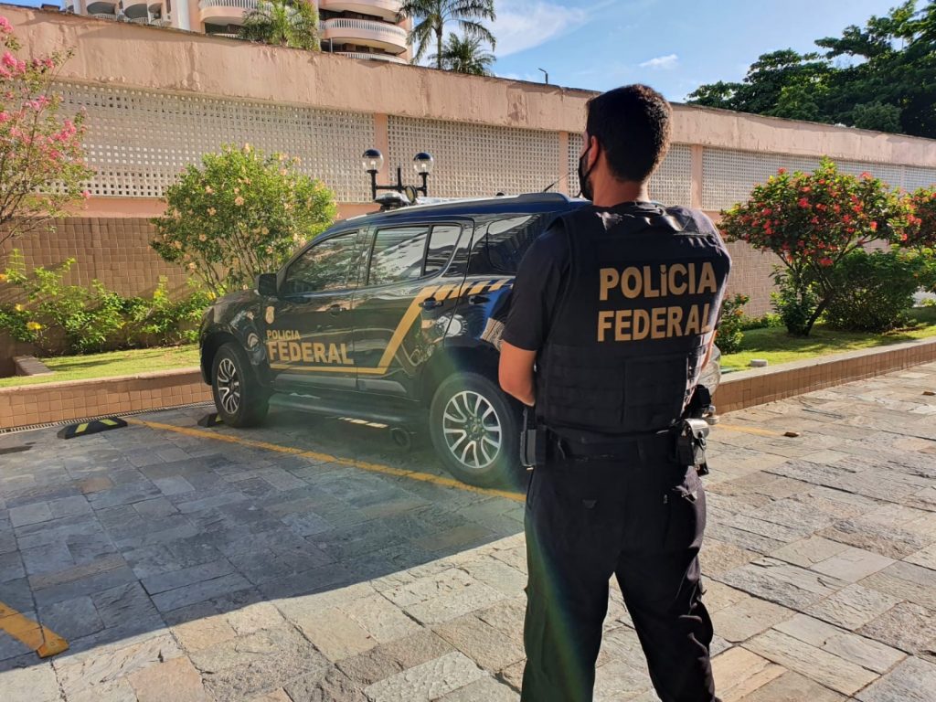 PF investiga esquema de desvios de verbas públicas destinadas a Universidade Federal Fluminense