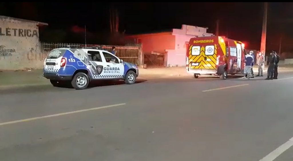 Adolescente fica ferida após queda no Bairro Jardim Itália