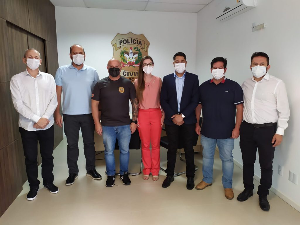 Delegacia Geral recebe vice-prefeito e vereadores e trata de assuntos relacionados à Polícia Civil em Campos Novos