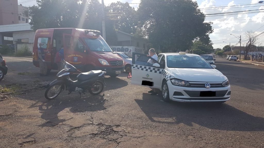 Carro e moto colidem no São Cristóvão; uma vítima ficou ferida