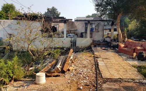Corpo de Bombeiros faz novas buscas por vítimas em local de incêndio