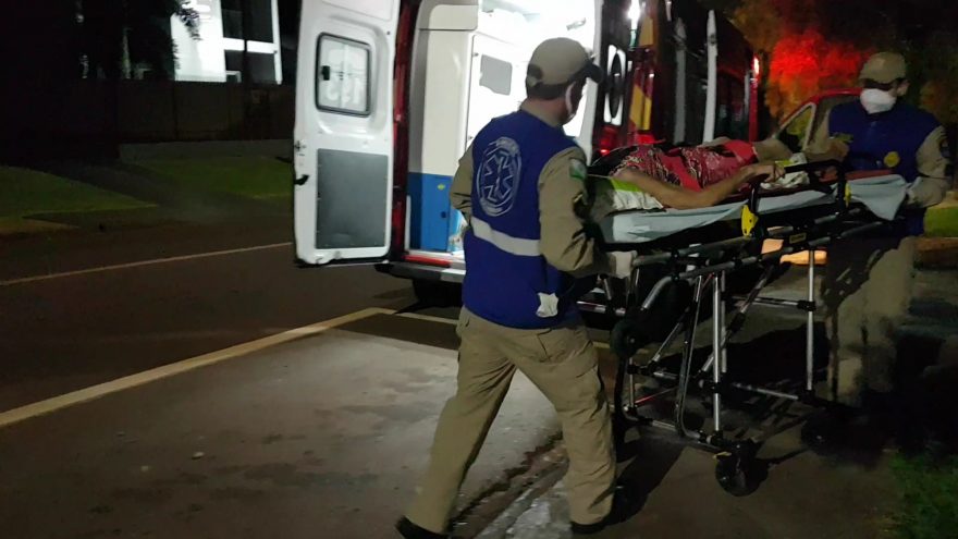 Idosa de 76 anos é socorrida em residência na Rua Nereu Ramos, em Cascavel