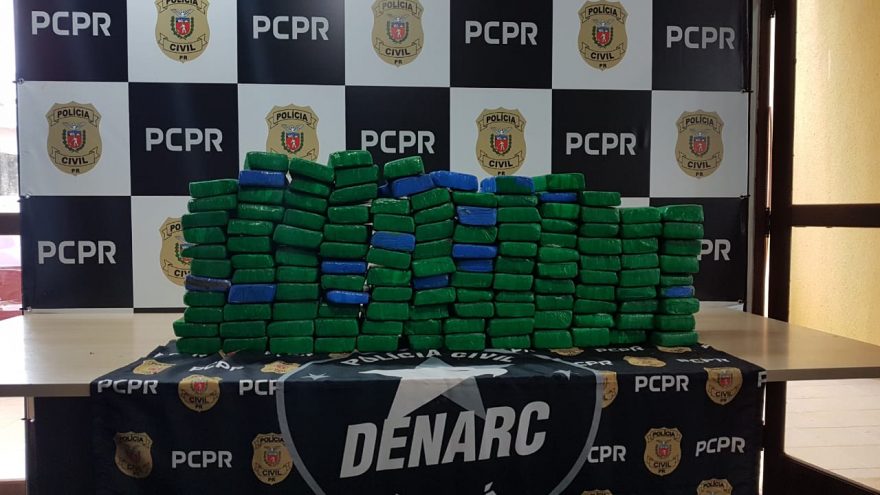 Casal é detido pela Denarc de Cascavel com 90 quilos de maconha