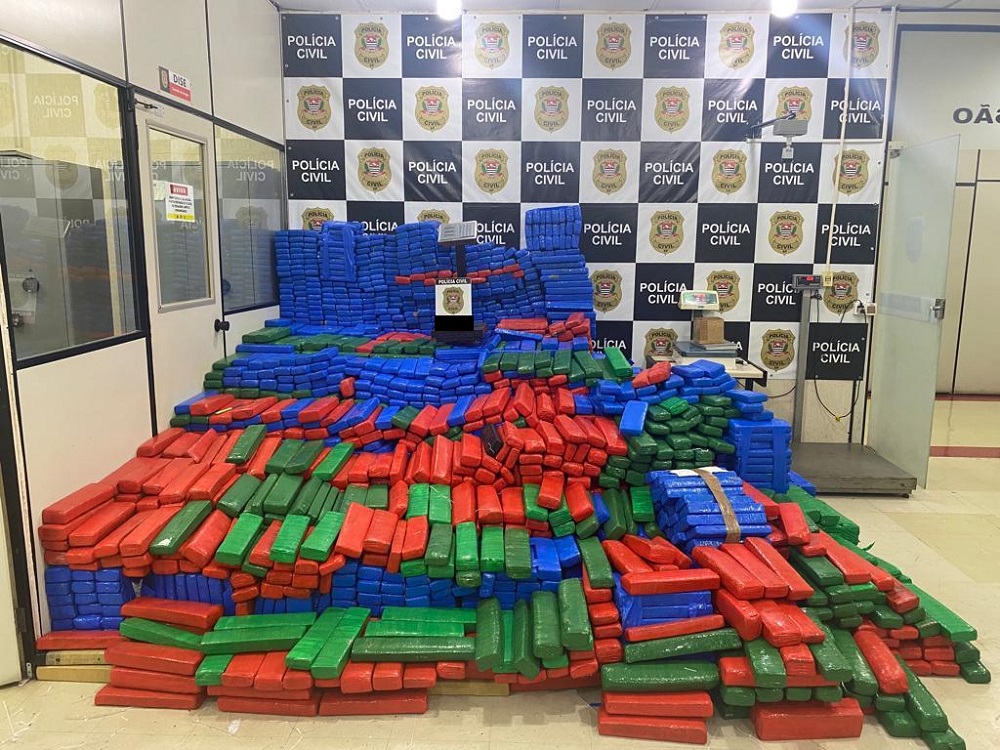 Mais de três toneladas de maconha são apreendidas em Osasco