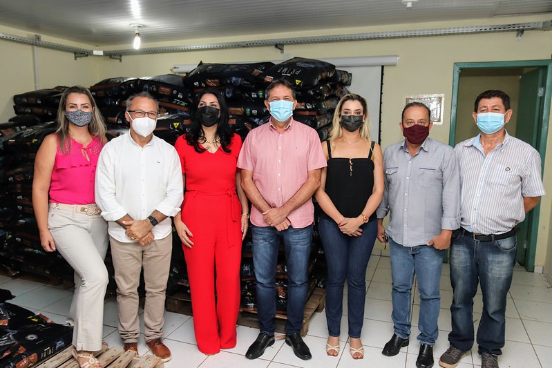 Diretoria de Bem-Estar Animal realiza distribuição emergencial de 8 toneladas de ração para cães e gatos