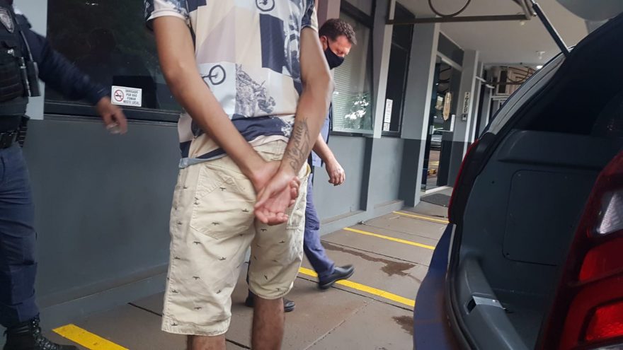 Venezuelano é detido portando drogas em Cascavel