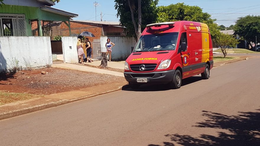Idoso de 77 anos sofre queda em via pública no Bairro Santa Cruz e fica ferido
