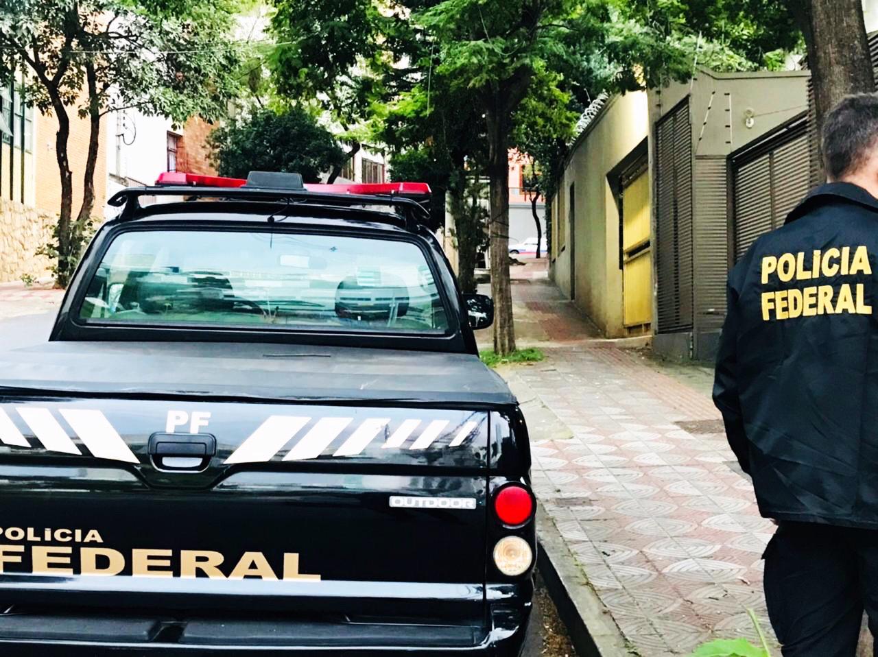 Polícia Federal cumpre mandados de busca em ação contra o contrabando