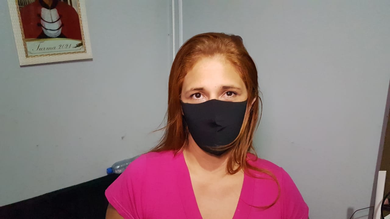 Mães reclamam de escola de período integral que fecha para almoço; entenda