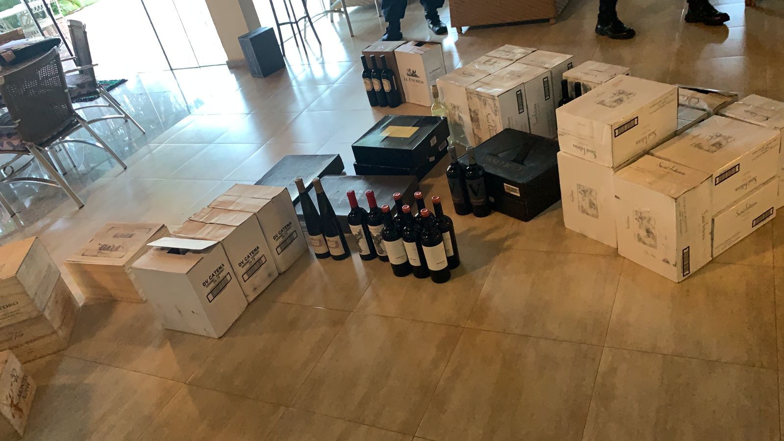 PF deflagra Operação Vinha para investigar esquema de descaminho de bebidas alcóolicas