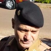 Imagem referente a Com faca no pescoço: Homem que fez a mulher refém saiu da cadeia há pouco tempo, afirma Comandante do 6º BPM
