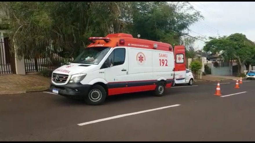 Socorristas do Samu são acionados até a Rua Maranhão para atender pessoa que havia passado mal