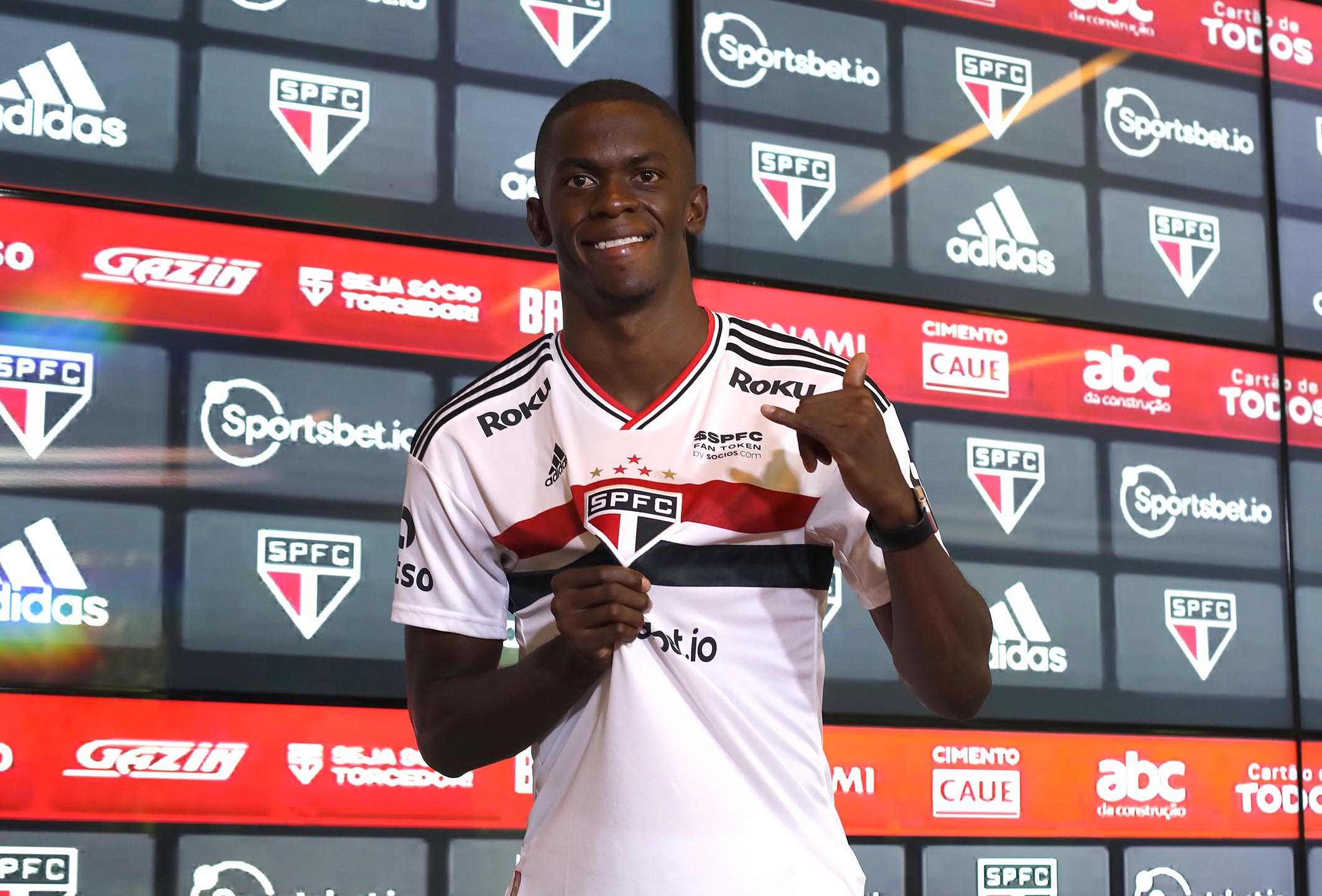 Andrés Colorado: “A torcida pode esperar muita entrega, compromisso e amor pela camisa”