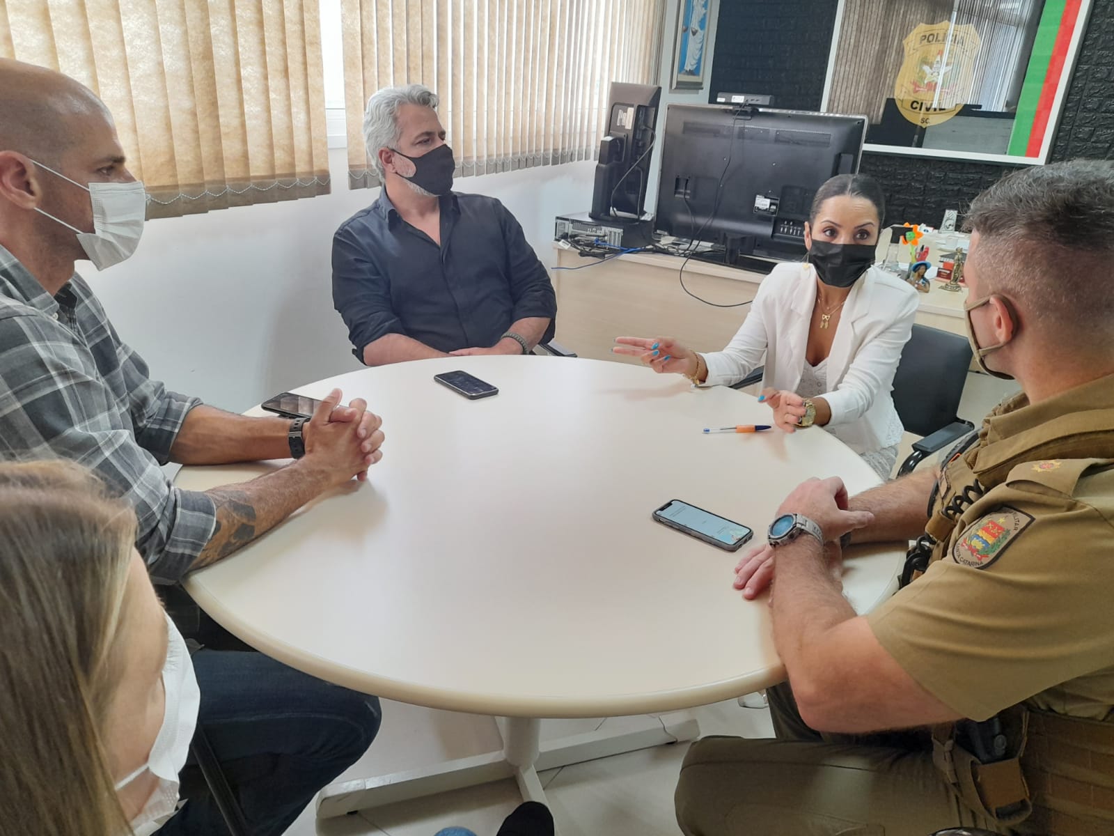 Polícia Civil promove reunião para ação conjunta no combate aos crimes contra o patrimônio em Florianópolis