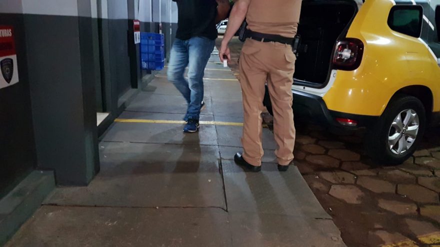 PM prende homem por embriaguez, desacato e resistência no Riviera