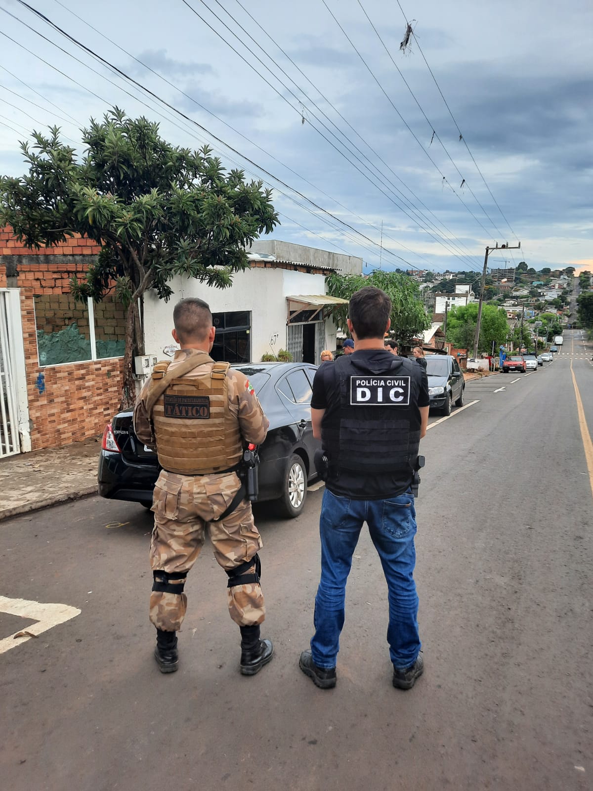 Polícia Civil apreende drogas e adolescente investigado por homicídio em Chapecó